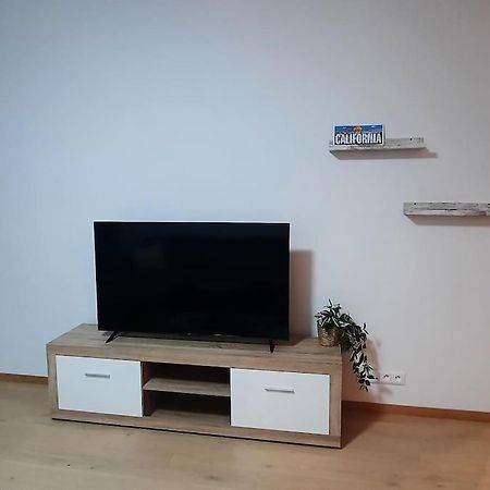 Sky-Park Flat&Parking Apartment บราติสลาวา ภายนอก รูปภาพ